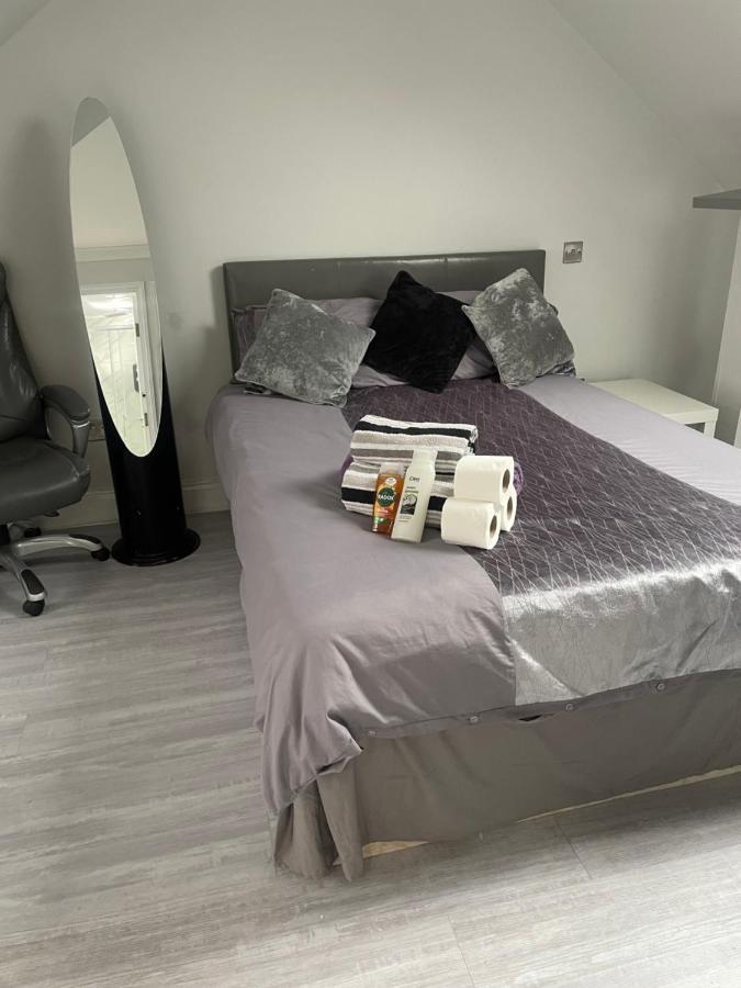 Newly Renovated Studio In Acton London Exterior photo